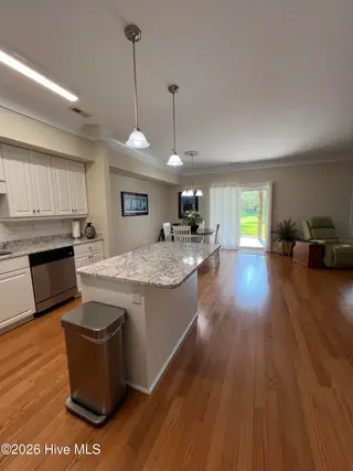 300 Lighthouse Lane 3 B1, Cedar Point, NC 28584 – photo 8: 8 Kitchen