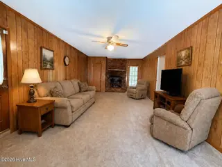 201 Forest Drive, La Grange, NC 28551 – photo 5: 201 Forest Dr
