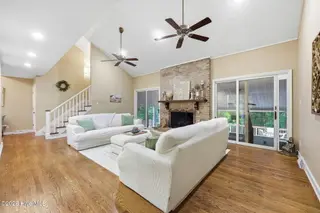 424 Camelia Drive, Washington, NC 27889 – photo 17: 34-web-or-mls-IMG_9202