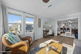 1915 N Shore Drive, Surf City, NC 28445 – photo 12: Sitting Room