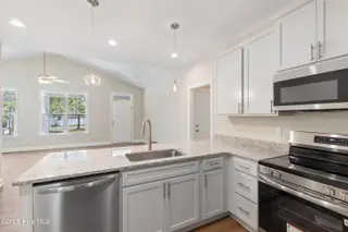 184 Elm Road, Southport, NC 28461 – photo 17