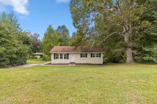 152 Jupiter Trail, Jacksonville, NC 28546 – photo 2: 1-web-or-mls-GI - 152 Jupiter Trail - Li