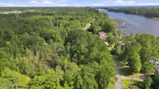5105 Bucco Reef Road, New Bern, NC 28560 – photo 9: 14-web-or-mls-DJI_0555
