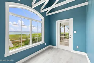 404 Perkins Road, Beaufort, NC 28516 – photo 22: 404 Perkins Conservatory