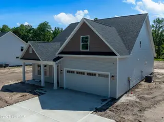 352 Hardison Road, Holly Ridge, NC 28445 – photo 4: Hardison House 2 MLS-3