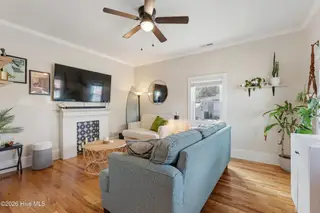 1110 Queen Street, Wilmington, NC 28401 – photo 7: 6_img_2336