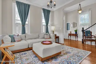 312 N 6th Street, Wilmington, NC 28401 – photo 12: Living Room