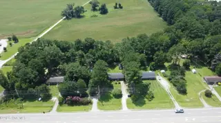 1811 John Small Avenue, Washington, NC 27889 – photo 17: dji_fly_20260813_125252_778_178664008216