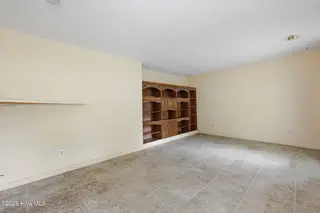 913 Colony Drive, New Bern, NC 28562 – photo 10: 913 Colony Drive