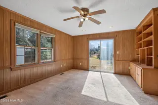 1911 Lenoir Drive E, Wilson, NC 27893 – photo 8: 8-web-or-mls-1911-lenoir-dr-e-wilson-nc-
