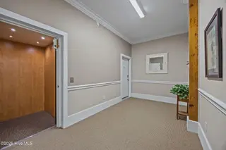 916 W 3rd Street Unit 10 & 11, Washington, NC 27889 – photo 4: Elevator