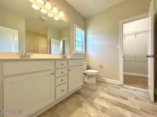 4062 Hunters Trail, Jacksonville, NC 28546 – photo 13: 20251020130053133365000000-o