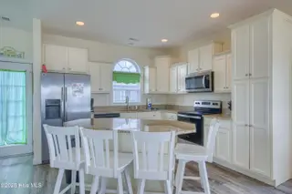 4414 Island Drive, North Topsail Beach, NC 28460 – photo 17: 4414 Island Drive - Interior - Edited_6