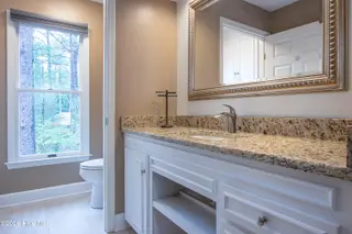 585 Donald Ross Drive, Pinehurst, NC 28374 – photo 22: PrimaryBath4