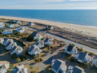 305 S South Bald Head Wynd Unit 10, Bald Head Island, NC 28461 — 3-bedroom home in BHI Stage I Villas, Bald Head Island, NC, photo 5 of 48: 059_dji_0266_1_476
