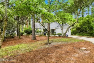 4080 Tea Olive Lane SE, Southport, NC 28461 — 3-bedroom home in Arbor Creek, Southport, NC, photo 3 of 30