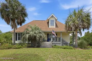 403 Emerald Landing Drive, Emerald Isle, NC 28594 – photo 2: 2-web-or-mls-1S3A9261