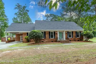1921 Pinemont Circle, Goldsboro, NC 27534 – photo 2: IMG_9409-Edit