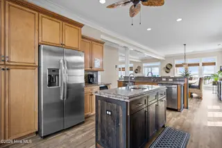 430 New River Inlet Road, North Topsail Beach, NC 28460 – photo 24: Kitchen