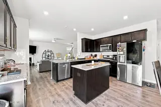 1012 Kellie Court, New Bern, NC 28562 – photo 14: 40-web-or-mls-DSC_6798_edit