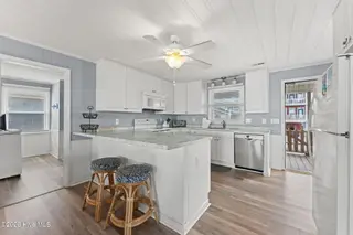 392 E First Street, Ocean Isle Beach, NC 28469 – photo 13: 8-web-or-mls-9