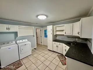 4040 Nc 903, Albertson, NC 28508 — 4-bedroom home, Albertson, NC, photo 12 of 41: Laundry