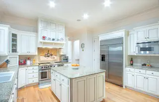 30 Spring Valley Court, Pinehurst, NC 28374 – photo 12: Kitchen3