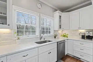 6628 Stag Park Road, Burgaw, NC 28425 — 3-bedroom home, Burgaw, NC, photo 18 of 63: 19-web-or-mls-GI - 6628 Stag Park Rd - L