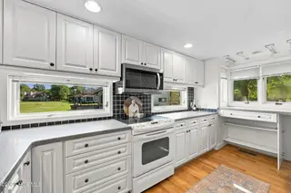 107 Egret Court, Hampstead, NC 28443 — 3-bedroom townhome in Olde Point Villas, Hampstead, NC, photo 21 of 48: 22-web-or-mls-IMG_5039