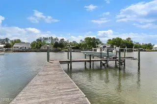 255 Gatsey Lane, Beaufort, NC 28516 — 3-bedroom home in Stanton Landing, Beaufort, NC, photo 3 of 53: 2 boat lifts on Adams Creek