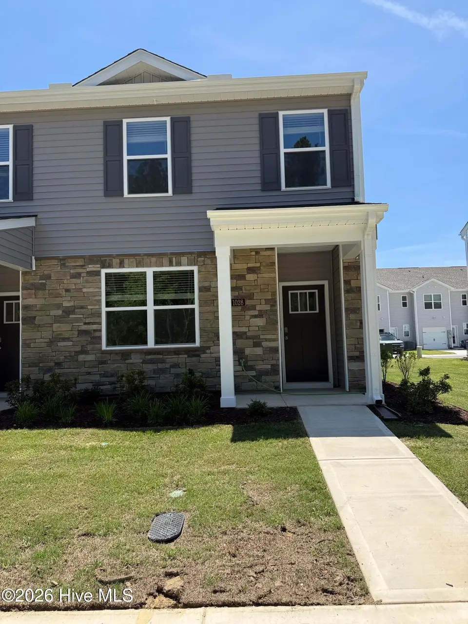1028 Bayard Wootten Way, New Bern, NC 28562 – photo 1 of 36: 1028 Bayard Lot 40