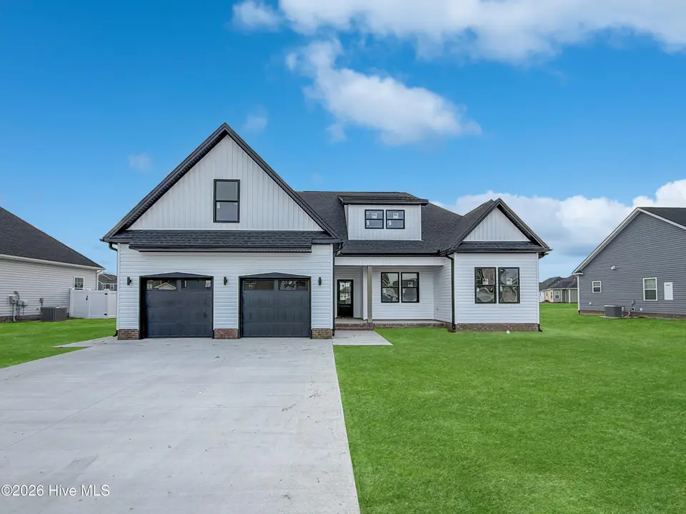 102 Staysail Drive, Elizabeth City, NC 27909 – photo 1 of 53: 608cca3238b14d91fa677b4bbae6774b9ecc7a21