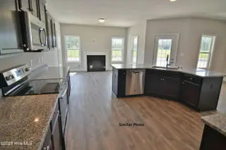759 Secession Lane, Jacksonville, NC 28546 – photo 8: DSC_0012