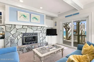 2801 Pier Pointe Drive B2, Emerald Isle, NC 28594 – photo 5: Living Room with Wet Bar