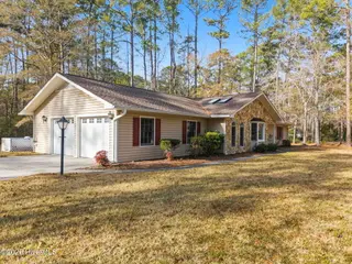 42 Pinewood Drive, Carolina Shores, NC 28467 – photo 6: 42 Pinewood Dr