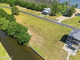 106 31 Whichard Lane, Chocowinity, NC 27817 – photo 10: 10-web-or-mls-DJI_20260520111631_0019_D