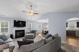 256 Wood House Drive, Jacksonville, NC 28546 – photo 6: 425A8519