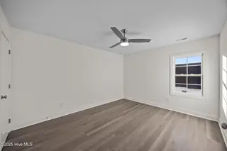 1909 Newbury Way D, Greenville, NC 27834 – photo 19: 22-web-or-mls-BLS_0042