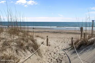8815 Krystal Court 3, Emerald Isle, NC 28594 – photo 18: 40-web-or-mls-1S3A8966