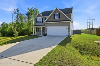 697 Poppleton Drive, Hampstead, NC 28443 – photo 4: 3_697_poppleton_dr_003