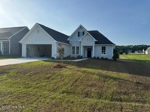 154 Cripple Creek Drive, Swansboro