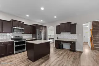 209 Gilliken Court, Jacksonville, NC 28546 — 4-bedroom home in Onslow Bay, Jacksonville, NC, photo 14 of 35: gilliken-14