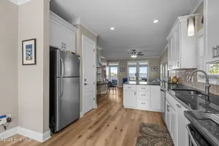 1100 E Ft Macon Road A, Atlantic Beach, NC 28512 – photo 12: 10-web-or-mls-1S3A2460