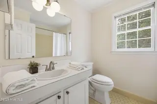 111 N Wedgewood Drive, Washington, NC 27889 – photo 18: 53-web-or-mls-IMG_0110
