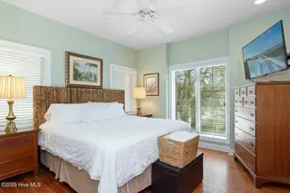 7012 Sound Drive, Emerald Isle, NC 28594 – photo 17: 7012 Sound Drive
