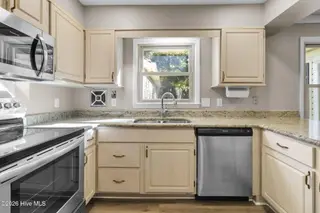 170 Adams Circle, Pinehurst, NC 28374 – photo 11: kitchen