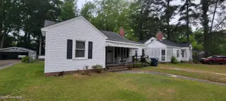 329 E 11th Street, Washington, NC 27889 – photo 4: 20260522_172241