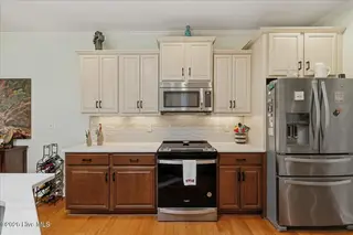 8266 Stenton Drive NE, Leland, NC 28451 — 3-bedroom townhome in Compass Pointe, Leland, NC, photo 10 of 58: 23-IMG_6423