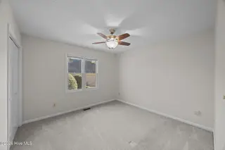 212 Pinewood Drive, New Bern, NC 28562 – photo 24: 20-web-or-mls-0C0A1156