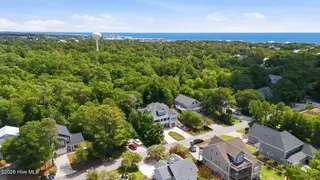 320 Cape Lookout Loop, Emerald Isle, NC 28594 – photo 7: 7-web-or-mls-DJI_20260831121120_0757_D